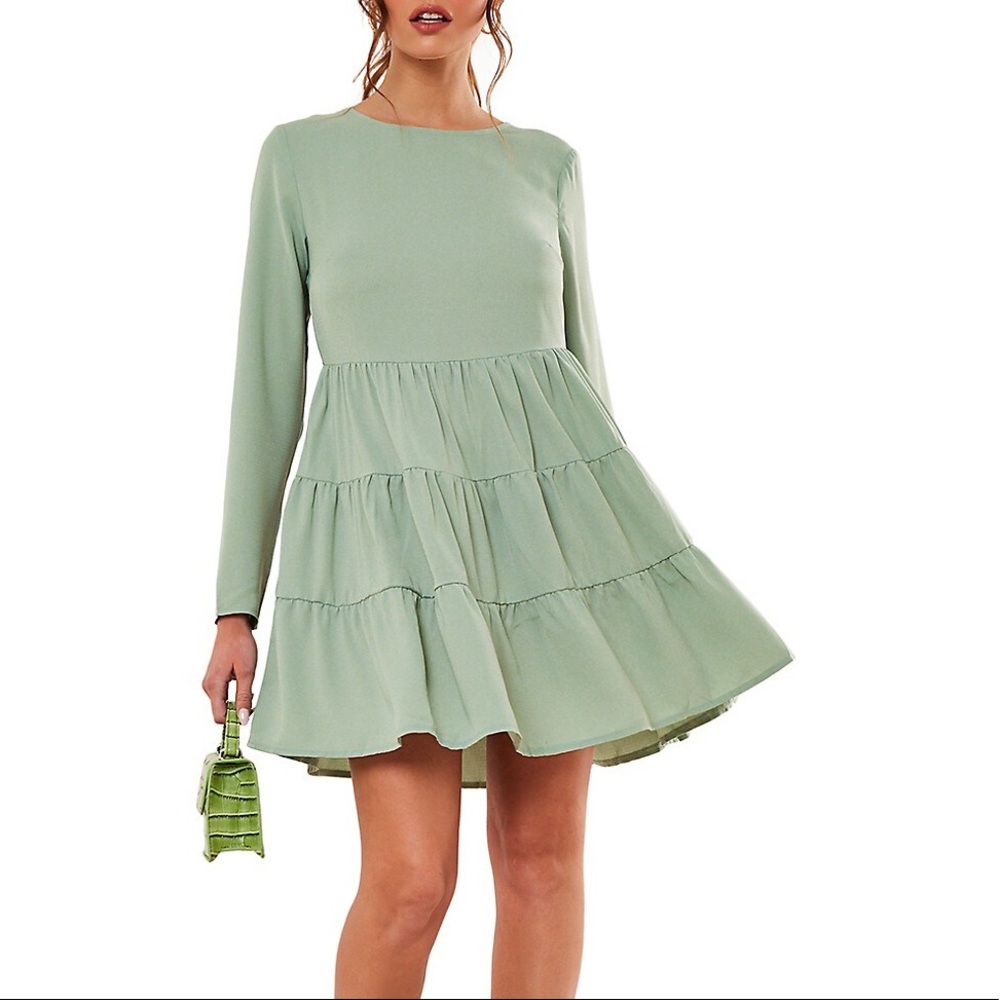Missguided Tiered Ruffled Mini Dress - Picture 1 of 3